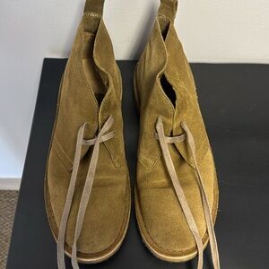 Rhodes Chuckka Boot Sand Color